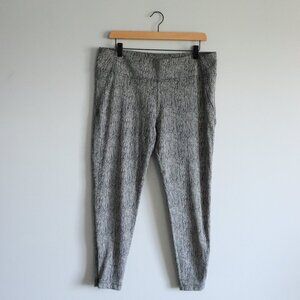 Athleta Women's Black/White Sz XL Delancey Moto‎ Pull-On Stretch Pants
